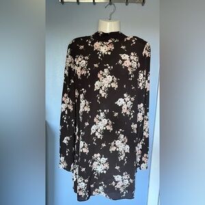 H&M Floral Flowy Open Back Dress size Large NEW